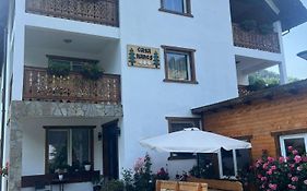 Casa Rares